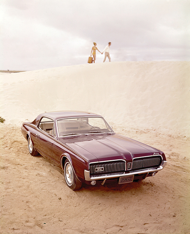 MERCURY COUGAR - Le fauve américain.