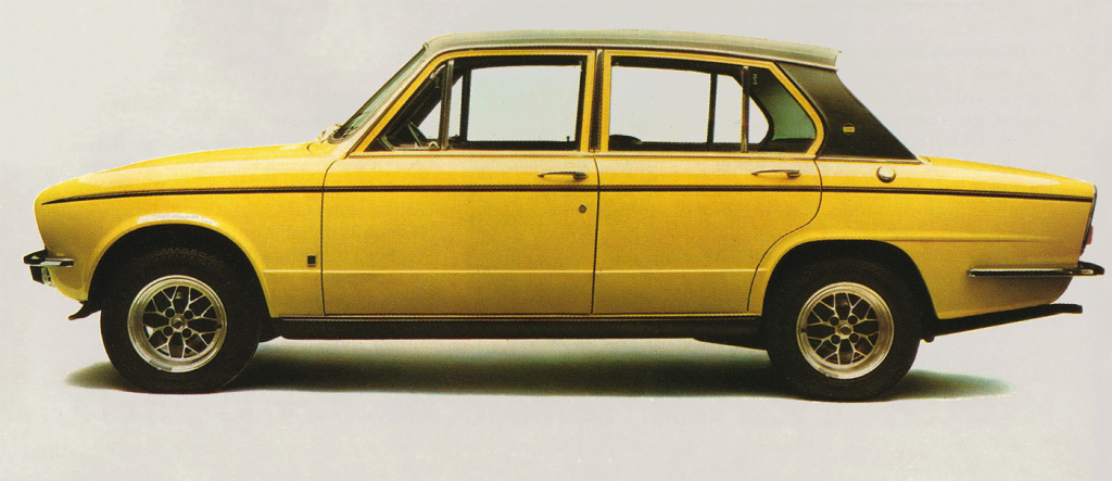 TRIUMPH DOLOMITE – Mini-bombe sauce british.