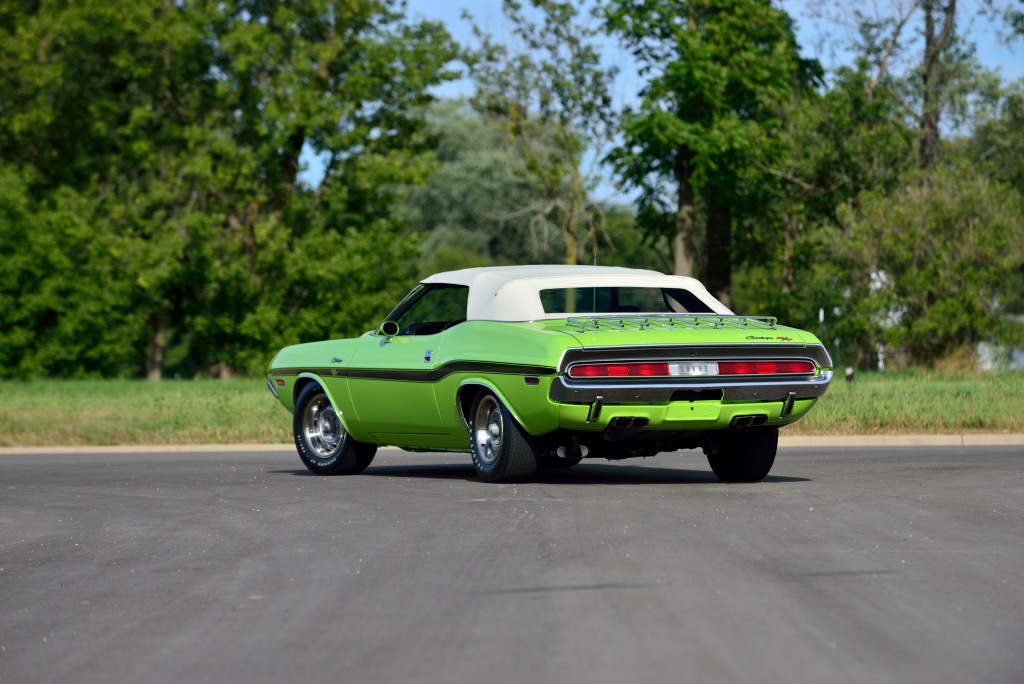 DODGE CHALLENGER - La dernière des grandes Mopar.