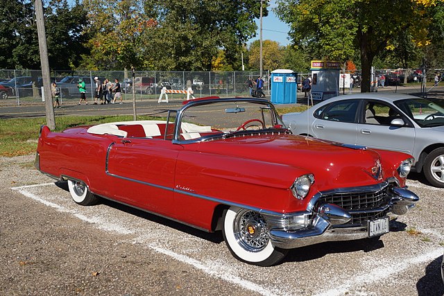 CADILLAC 1955 - Une année en or pour Cadillac.