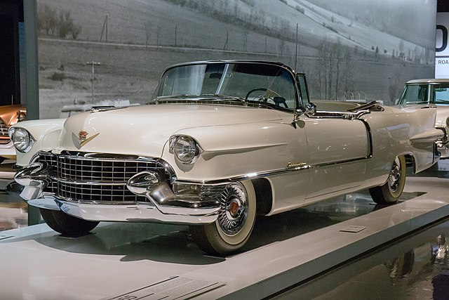 CADILLAC 1955 - Une année en or pour Cadillac.