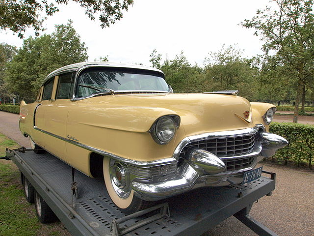 CADILLAC 1955 - Une année en or pour Cadillac.