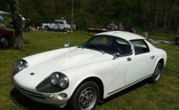 SOVAM 1100 – Renault 4 en tenue de sport. SOVAM 1100 - Renault 4 en tenue de sport.