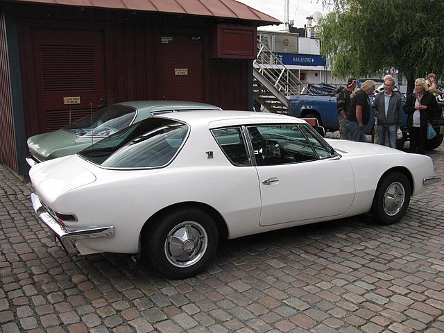 STUDEBAKER AVANTI - Le testament automobile de Raymond Loewy.