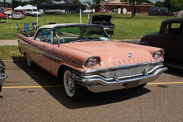 CHRYSLER 1957 - L'apothéose du style Exner (partie II).