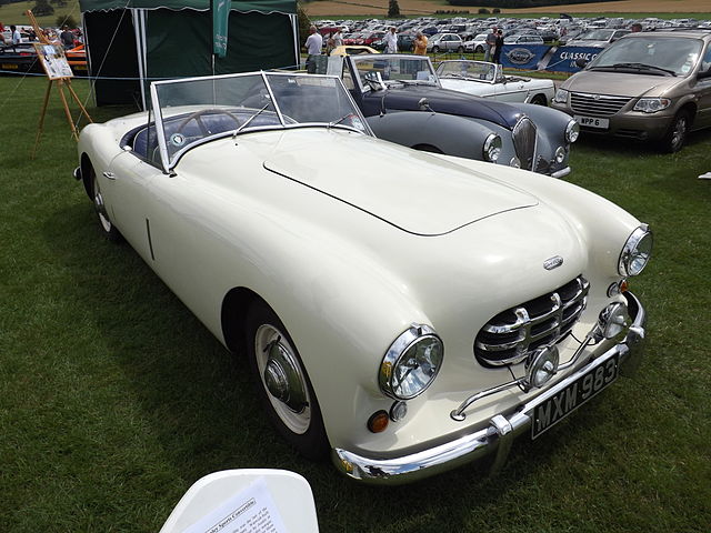 NASH-HEALEY - Les aventures de Pininfarina à Kenosha (partie I).