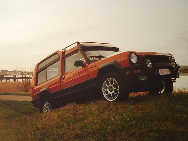 MATRA RANCHO - Faux tout-terrain mais vrai véhicule de loisirs.