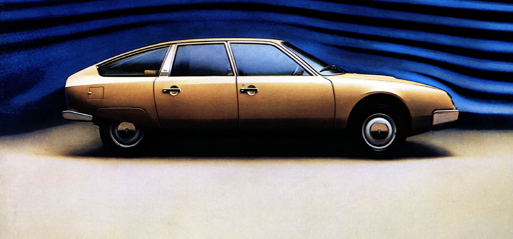 CITROËN CX - La digne héritière de la DS.