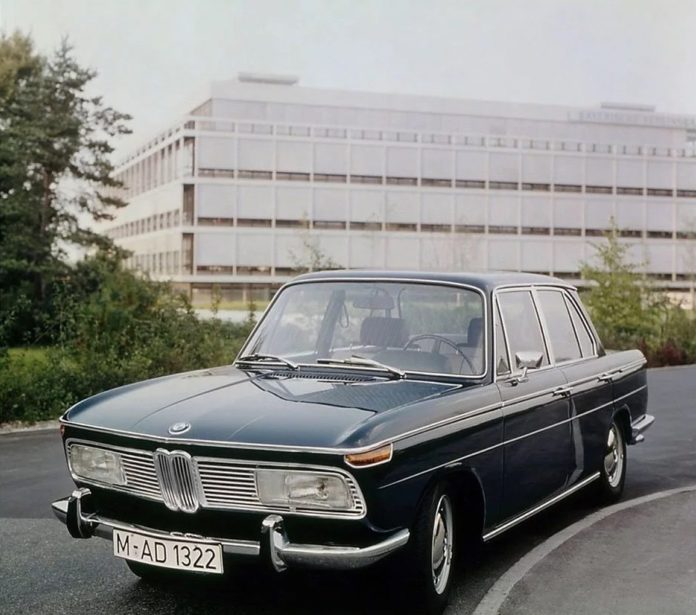 BMW NEUE KLASSE (berlines 1500, 1600, 1800 et 2000) - La nouvelle renaissance de l'étoile bavaroise.