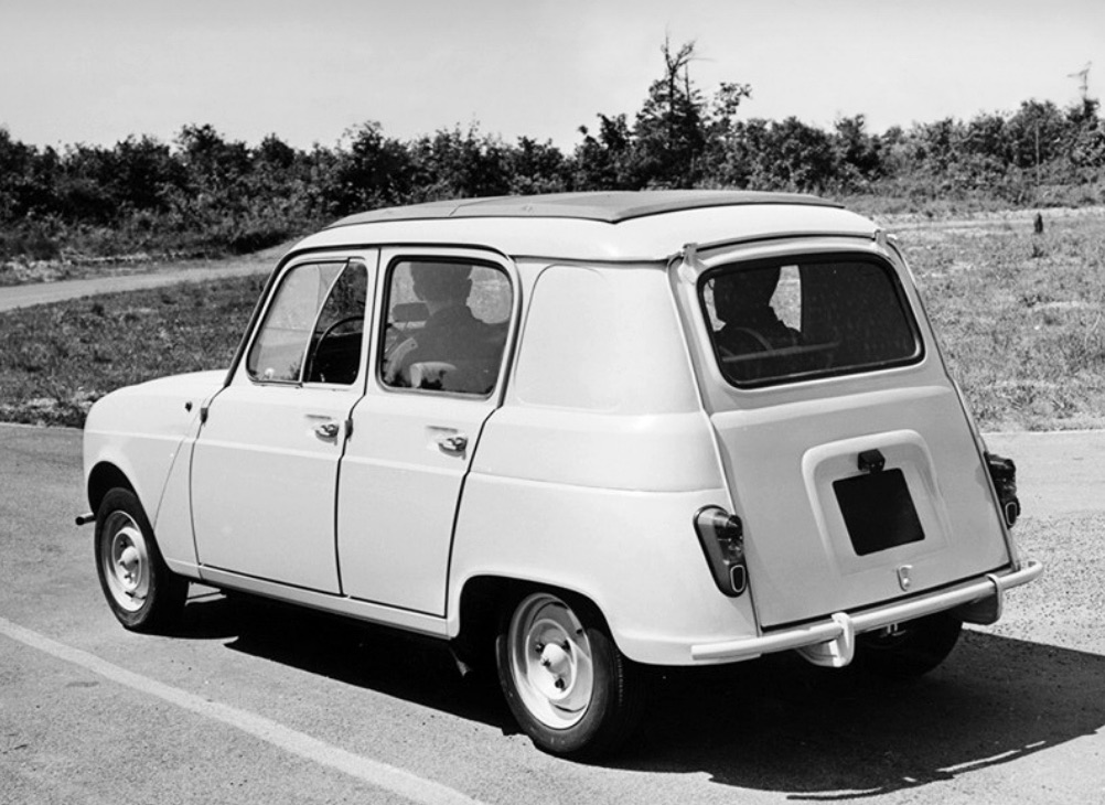 RENAULT 3 – La R4 du pauvre.