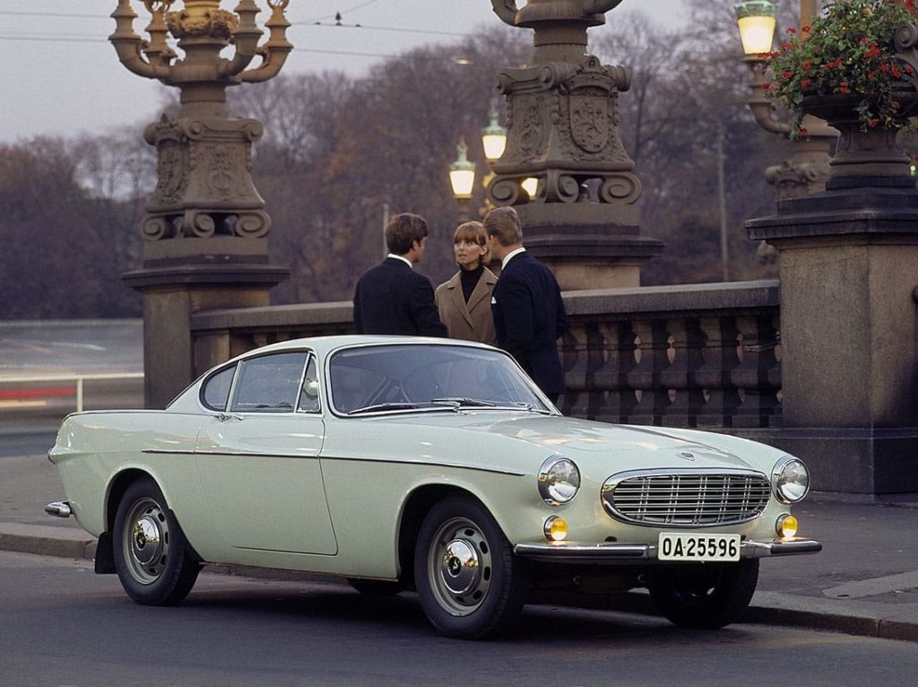 VOLVO P1800 - La Sirène Suédoise