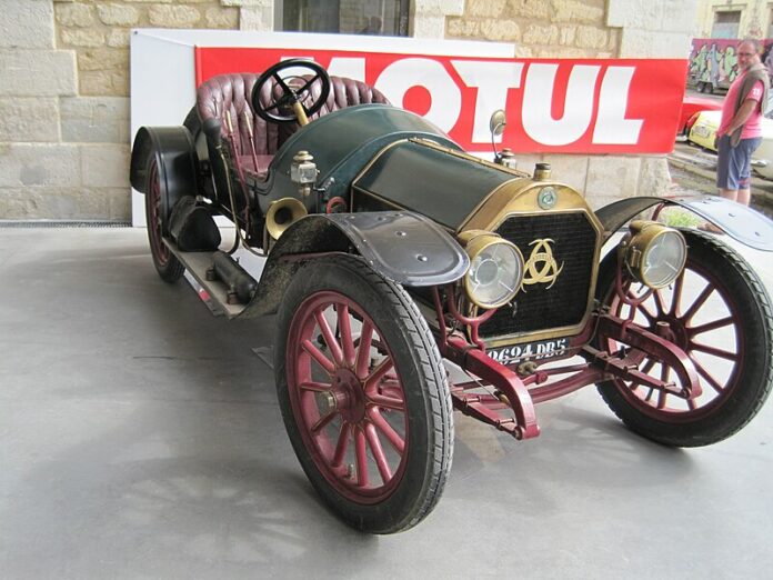 MOTOBLOC - Grand cru automobile.