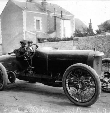 ROLLAND-PILAIN - Pionnier automobile tourangeau.
