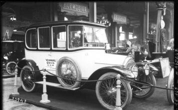 VERMOREL – De l’agriculture à l’automobile. VERMOREL – De l'agriculture à l'automobile.