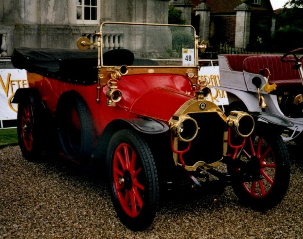 VERMOREL – De l'agriculture à l'automobile.
